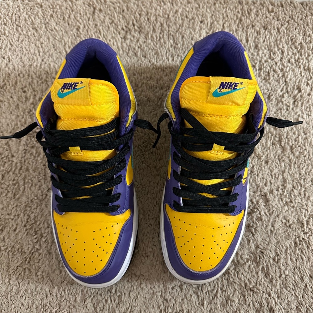 Nike Dunk low LX Lisa Leslie size 8 men❌❌